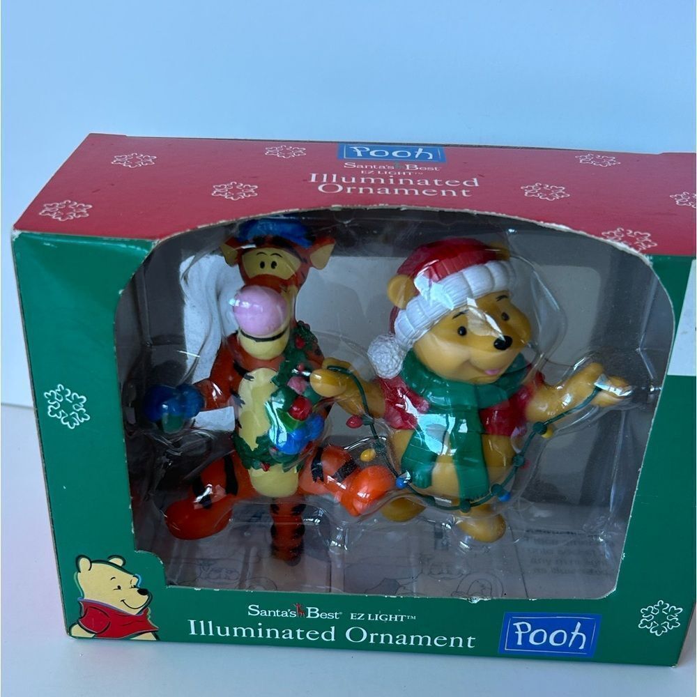 RARE Santa’s best Pooh Winnie the Pooh and Tiger Illumated Ornament NIB